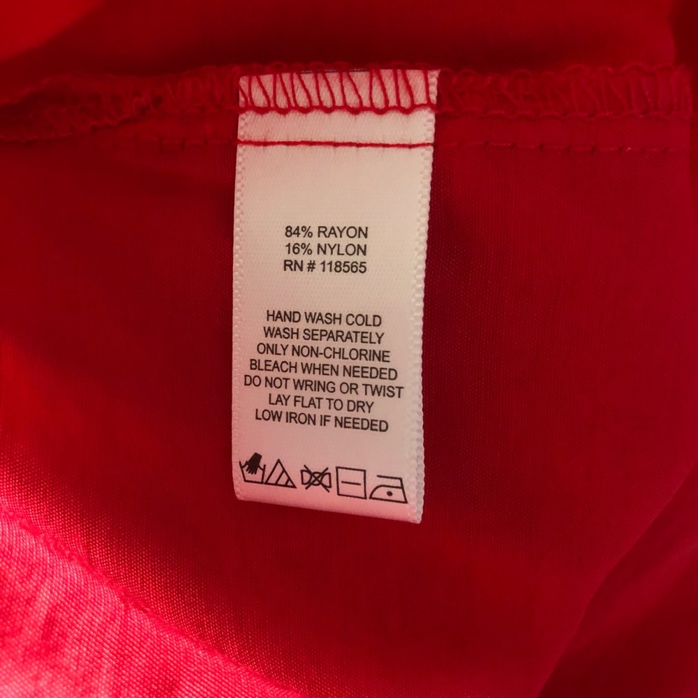Soft woven top by Truth and Style - Picture 4 of 4